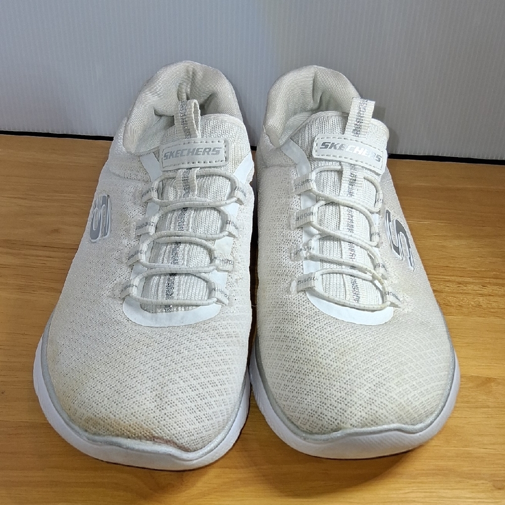 Skechers Size 6
